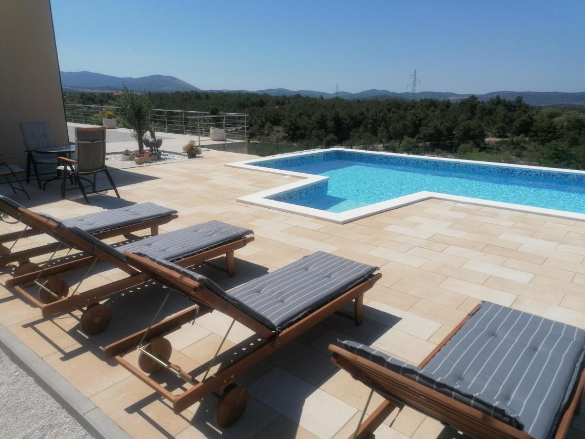 Villa Scolopax Rusticola Skradin With Heated Pool Exterior foto